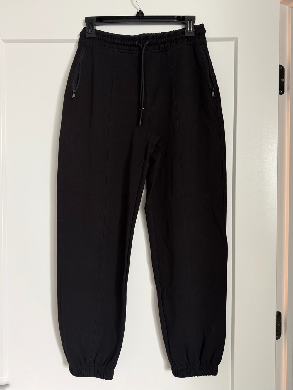 Old Navy Classic Black Jogger Sweatpants